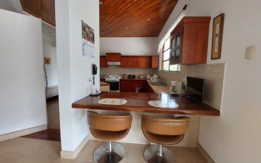 Calle Salas, home and finca