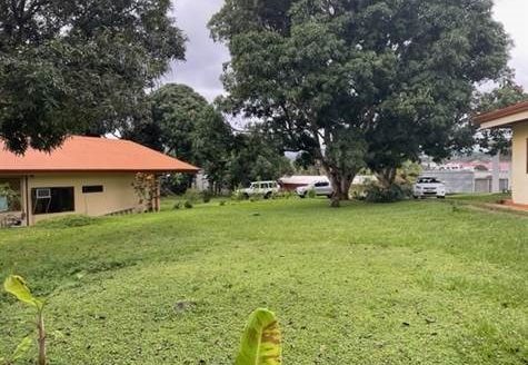 Lot in gated area very near Atenas center – Atenas, Alajuela