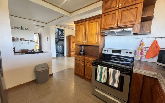 Cozy Furnished home for Rent in Sarchí, Costa Rica – $1,000/month