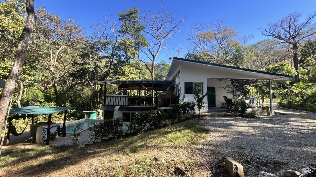 CASA LAS BRISAS Guanacaste | REMAX