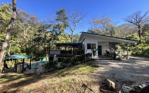 CASA LAS BRISAS Guanacaste | REMAX