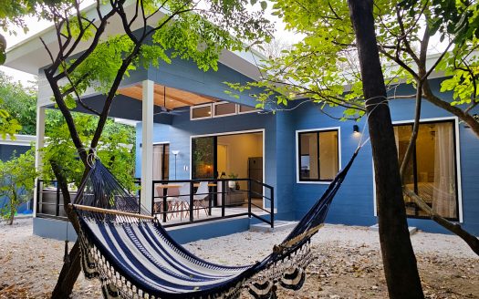 COZY LODGE INVESTMENT OPPORTUNITY STEPS FROM GARZA BEACH