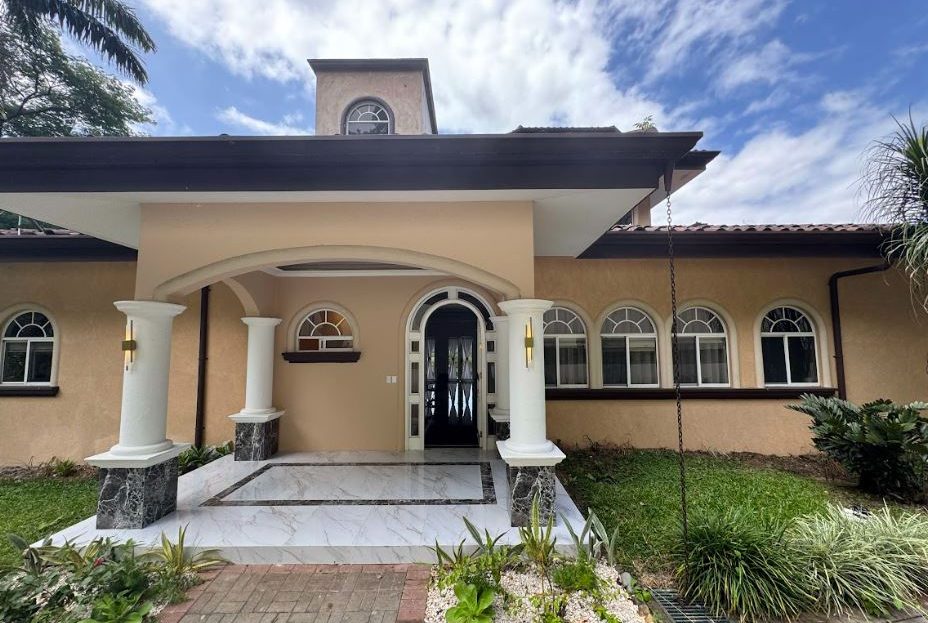 Costa Rica Real Estate