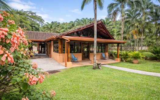 Casa Erika - Bosque del Lago Carrillo