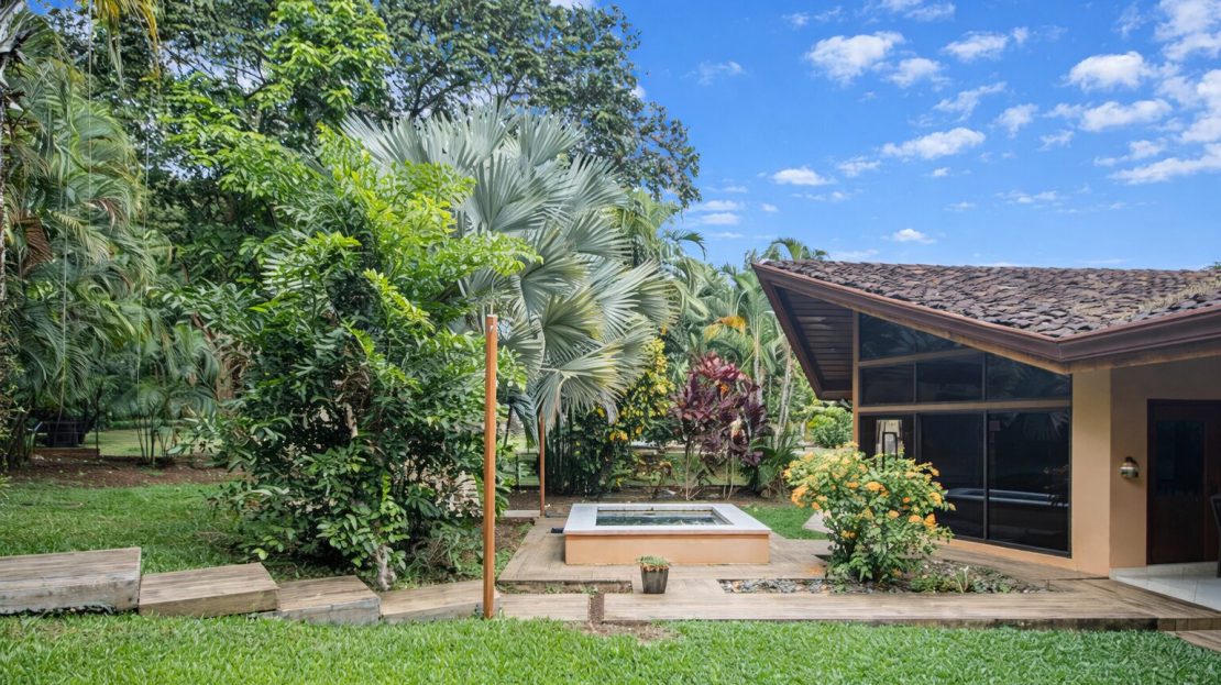 Playa Carrillo Guanacaste | REMAX