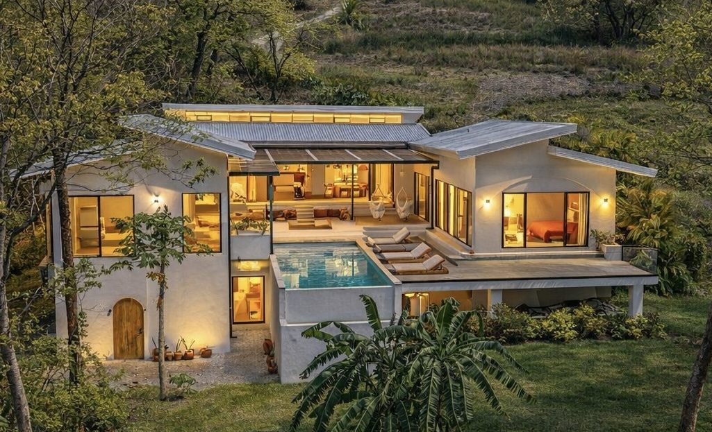 Casa Luna – Ocean View Luxury Estate on 3 Parcels in Sámara