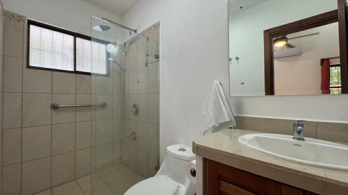 Quiet escape en Carrillo Guanacaste | REMAX