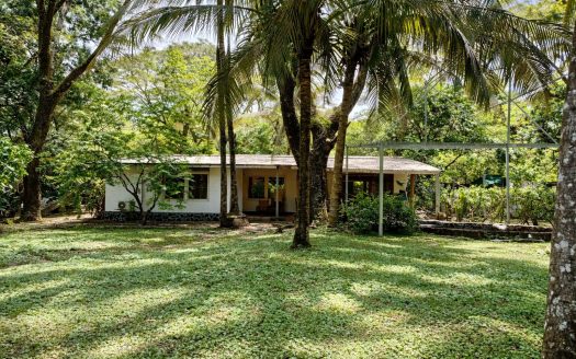 Charming Costa Rica Home with Pool Near the Beach – Rare Opportunity at $179