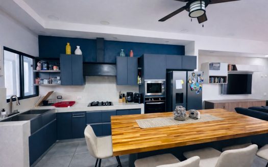 Recently Built Home in Quepos Just Minutes from Manuel Antonio National Park