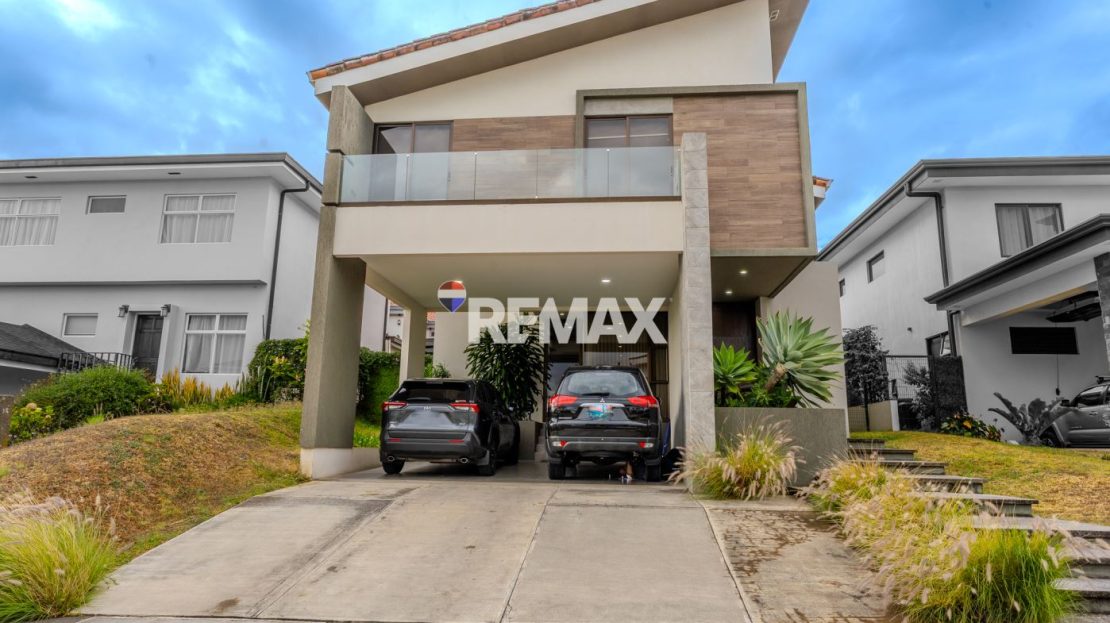 Costa Rica Real Estate