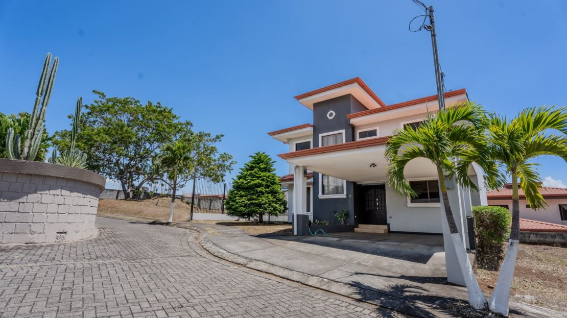 Costa Rica Real Estate