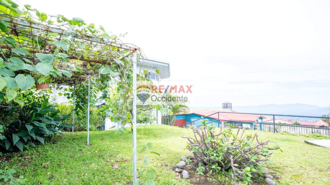 Costa Rica Real Estate