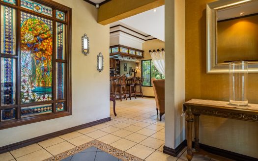 Beautiful independent property for sale in Lindora – Santa Ana Costa Rica