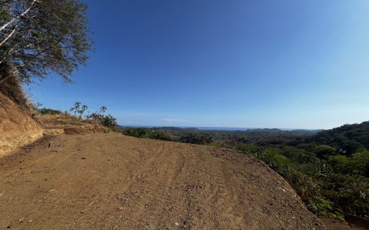 Exclusive Ocean & Mountain View Land – Peaceful & Private