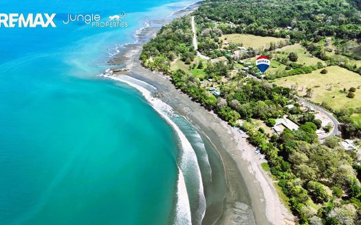 3 Cabinas Downtown Pavones Titled Investment Property