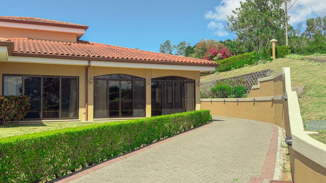 Costa Rica Real Estate