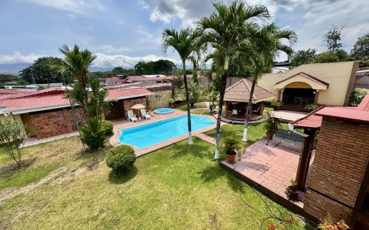 House for sale in Esparza, Puntarenas