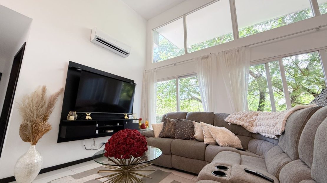 Costa Rica Real Estate