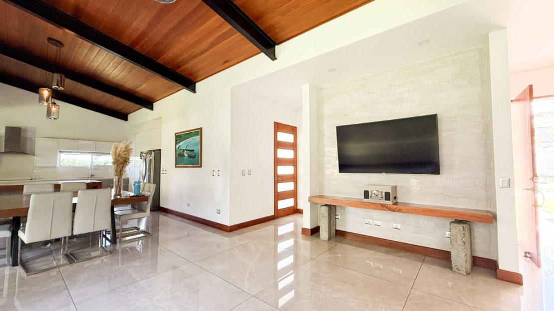 Costa Rica Real Estate