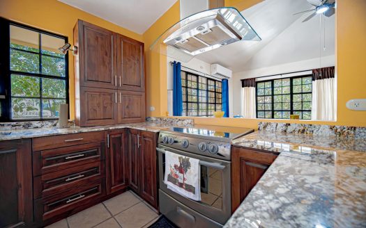 Ocean View Tower Home in the Heart of Las Palmas