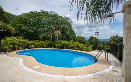 Large modern style home in an upscale Atenas countryside community