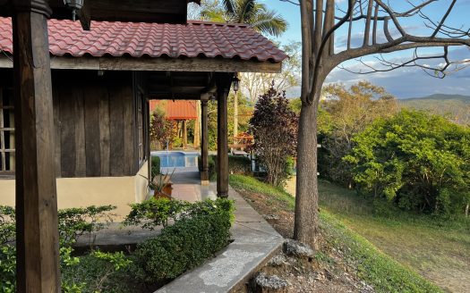 Rustic style apartments complex. Great income maker