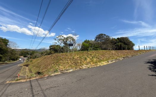 UNIQUE INVESTMENT OPPORTUNITY IN OROTINA!