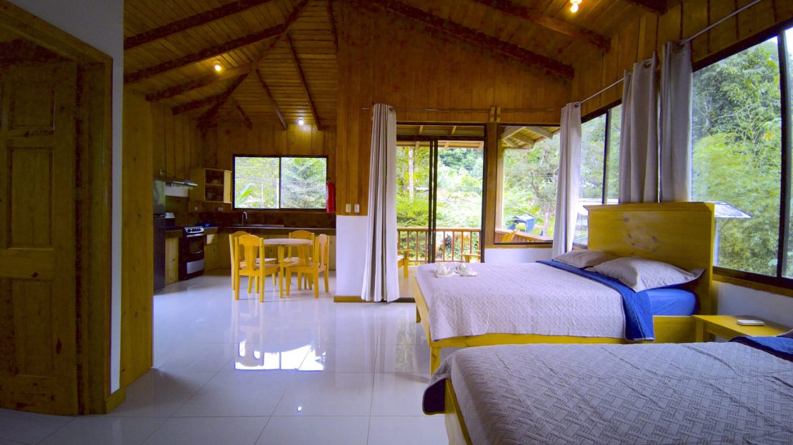 Osa>Bahía Drake Real Estate Listings 30435