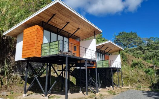 2 Chalets en Cartago, CR. para descanzo o negocio. MM