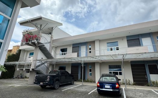 Investment opportunity, Apartment for sale in Guayabos-Curridabat