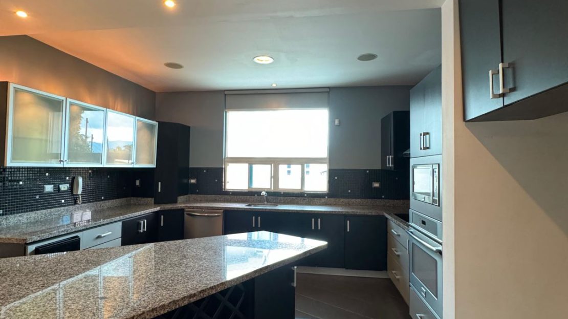 Apartment for sale in Guayabos-Curridabat