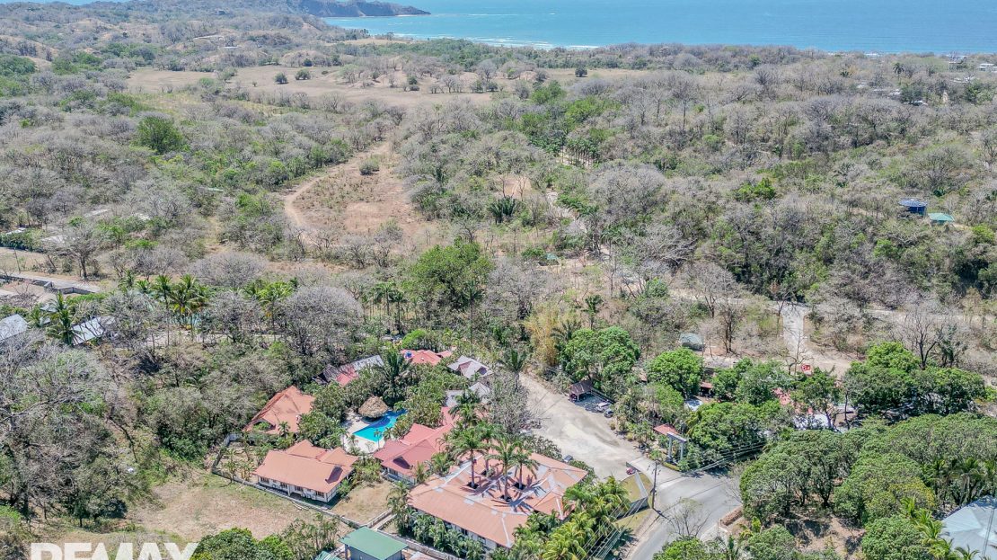 Resort Living- 3 Minutes to Main Guiones Guanacaste | REMAX