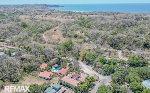 Resort Living- 3 Minutes to Main Guiones Guanacaste | REMAX