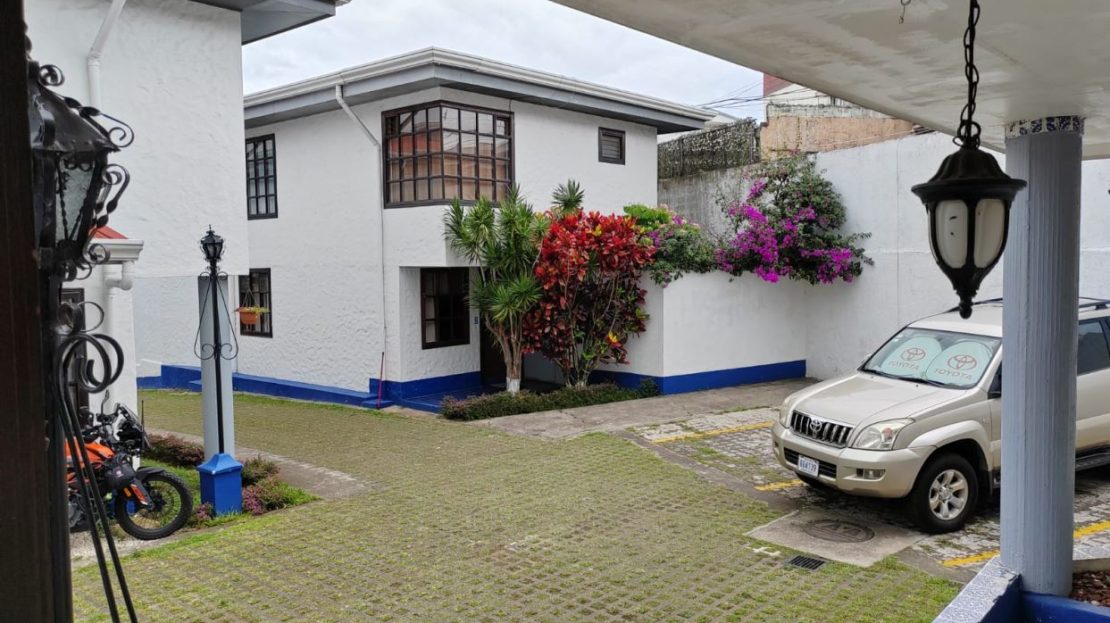 HOUSE FOR SALE IN GATED COMMUNITY – SAN PABLO