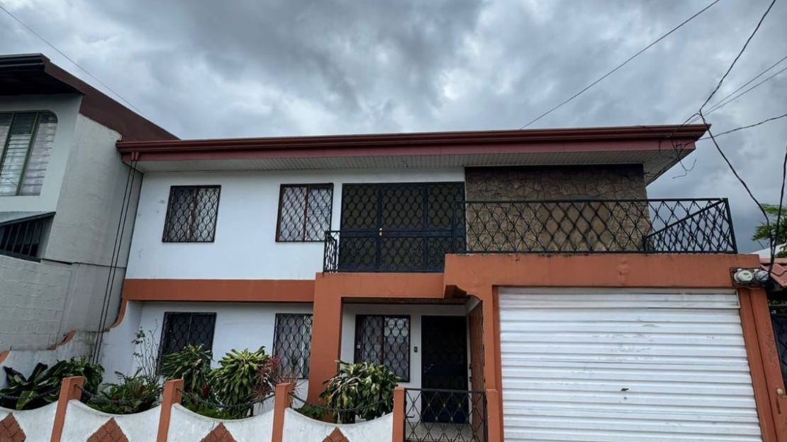 Excellent Commercial Property Near Taco Bell Tibás