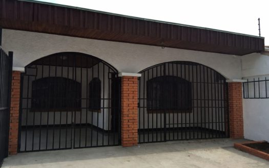 LOT WITH HOUSE – MIXED-USE ZONING | HIGH DENSITY