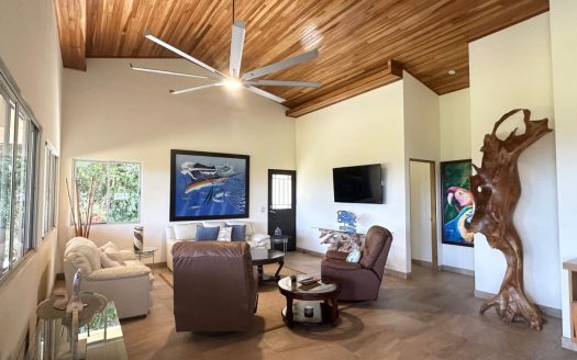 Beautiful House for rent