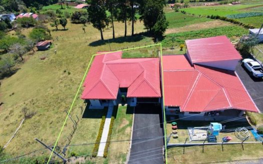 House for Sale, Zarcero