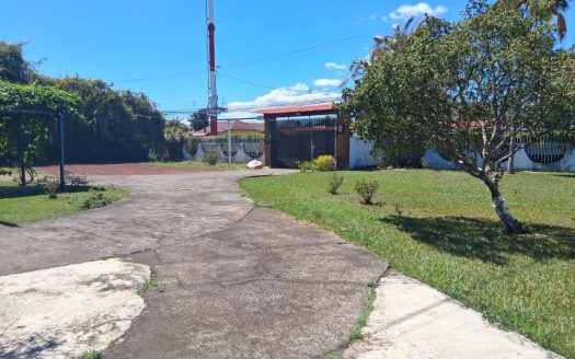 Commercial Property for Rent in Heredia, San Juan de Santa Bárbara