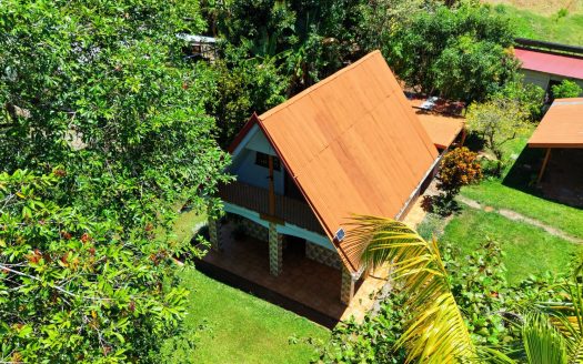 2-Story House with 879 m² Lot for Sale: Connectivity and Space, in Las Mercedes de Cajón