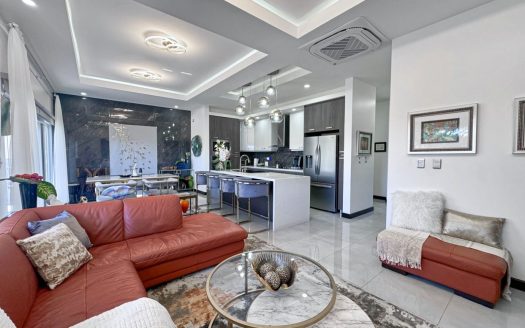 Penthouse West Heights | Santa Ana Urban Living