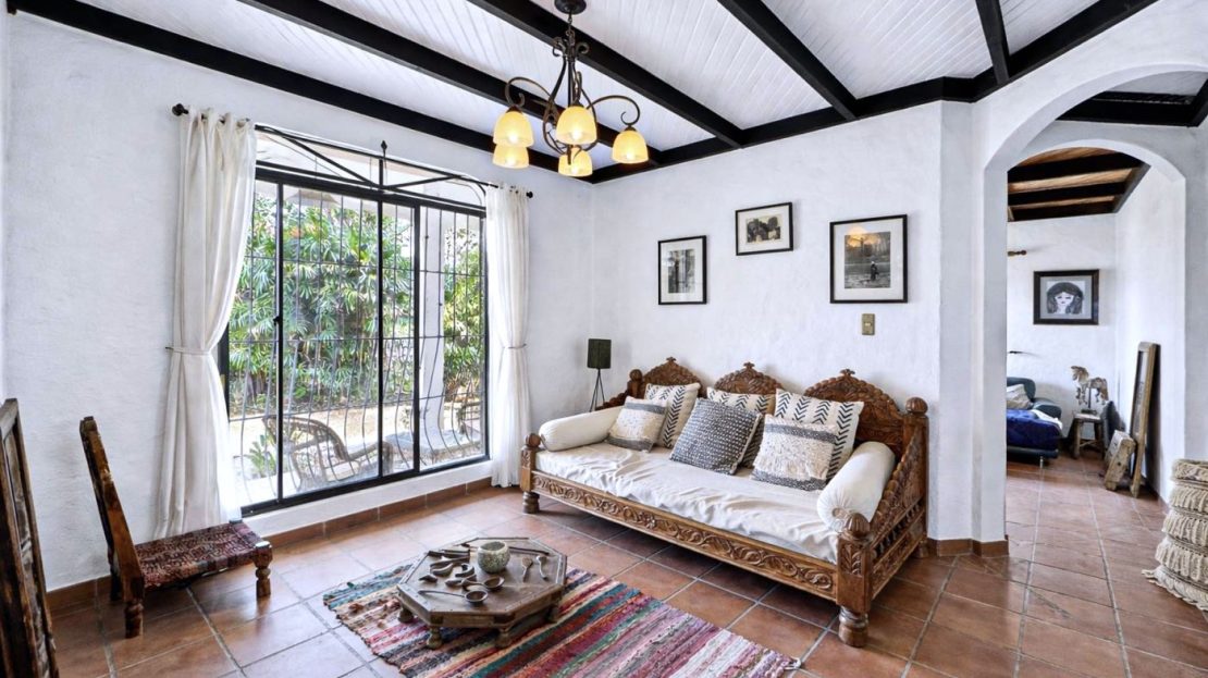 Casa Hidden Paradise | Suburban Living