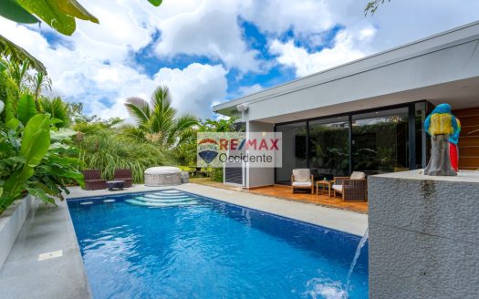 Modern Home for Sale in Ciudad Quesada, Costa Rica – $359,900 with pool
