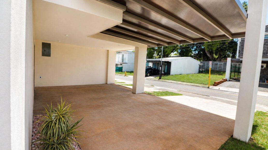 Brand-New Home for Sale in Turrúcares