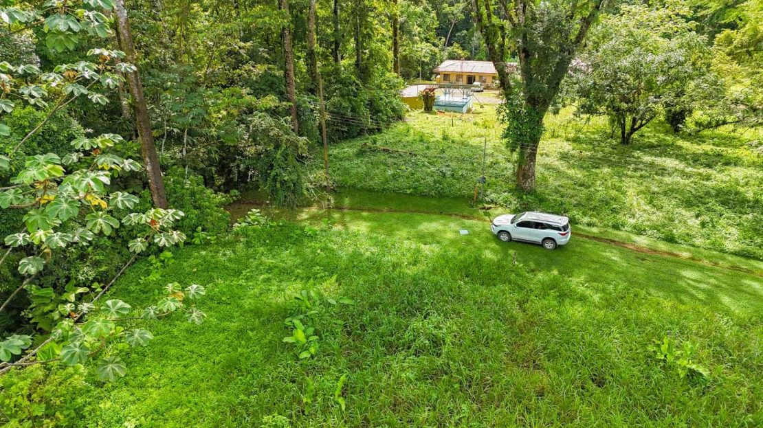 Private Jungle-Border Lot in Ojochal – Ready-to-Build