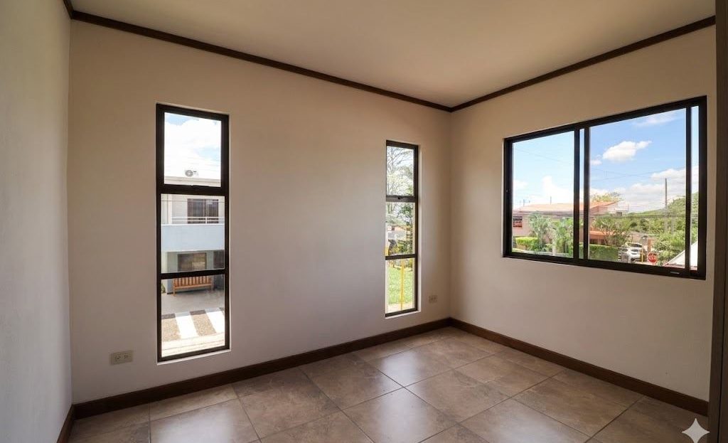 Alajuela | 2-Story Gated Community Home with Amenities