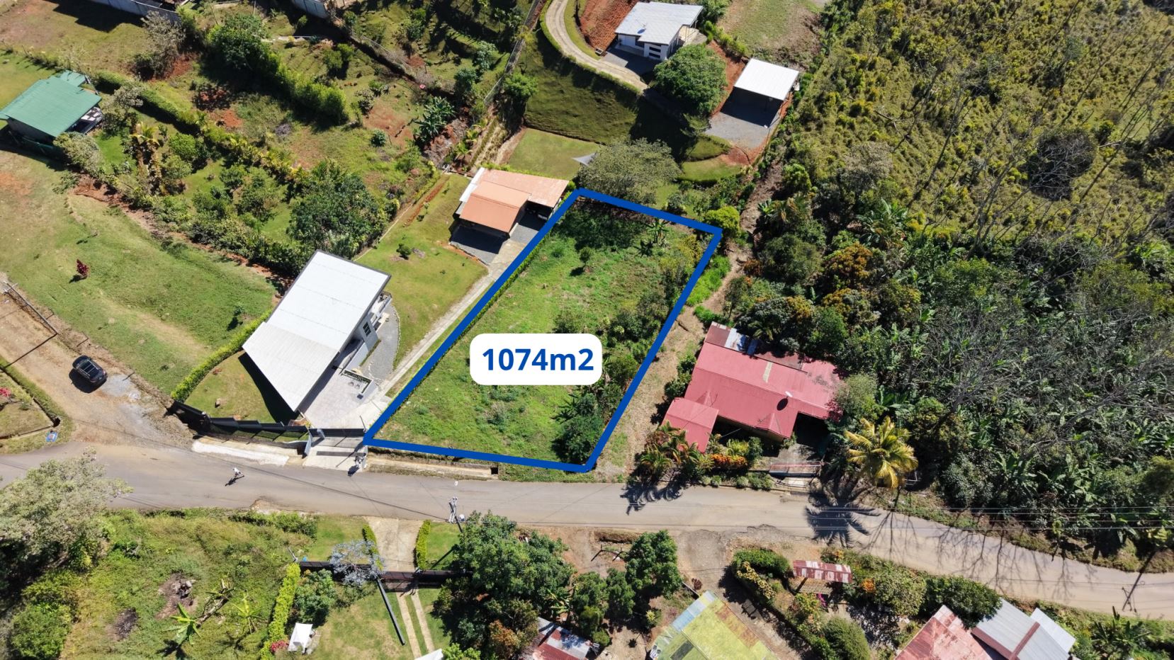 Lot for sale with easy access in Miravalles Perez Zeledon