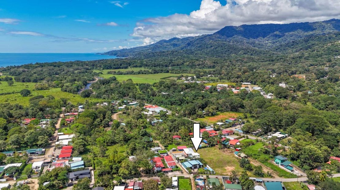 3-Bedroom Home with Pool & Rancho in Uvita – Near the Beach