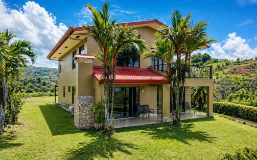 Panoramic Lake Arenal View 3 BR 3BA Home in Exclusive Gated Community with Pool