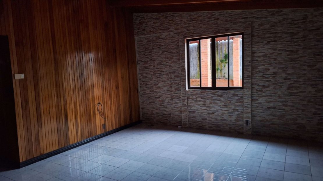 House in Cartago